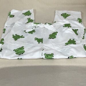 NWT woman’s Aegean Apparel pajama set